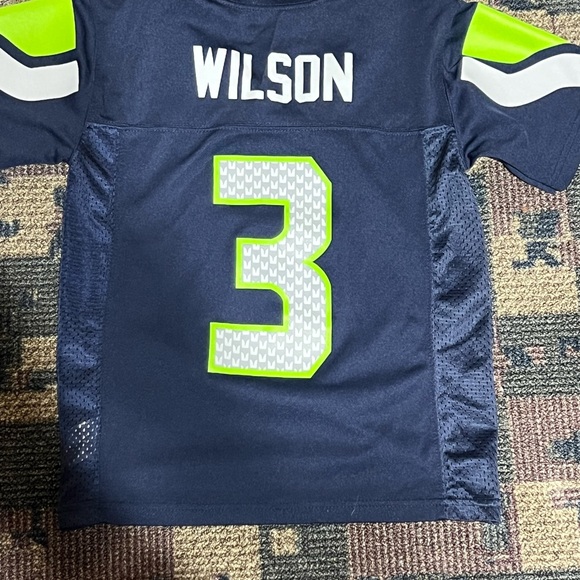 Seattle Seahawks NFL Football Russel Wilson #3 Youth Jersey Size Small 8 - Picture 4 of 4